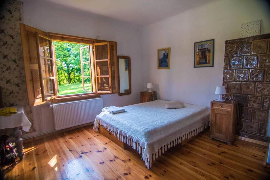 Swietokrzyskie Dworek Kasztanowa Aleja