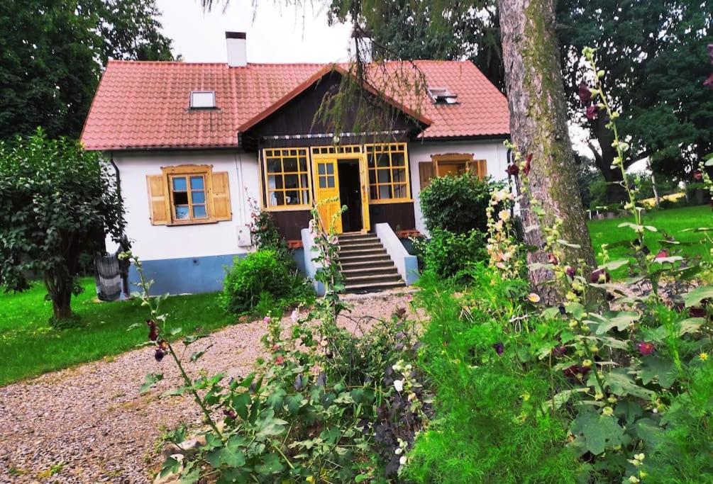 Swietokrzyskie Dworek Kasztanowa Aleja Radkowice